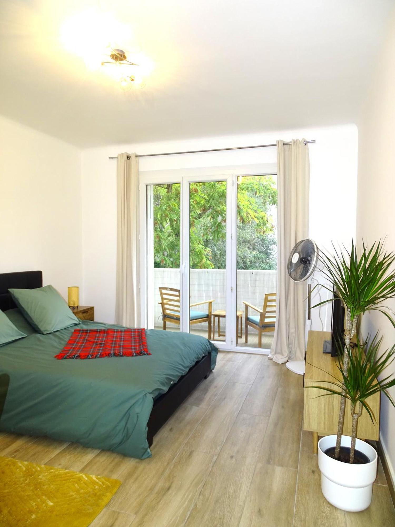 אקס-אן-פרובאנס Tilia Jourdan-Studio Cosy Aix Centre-Cours Mirabeau-Parking-Wifi-Smart Tv-Rue Calme מראה חיצוני תמונה